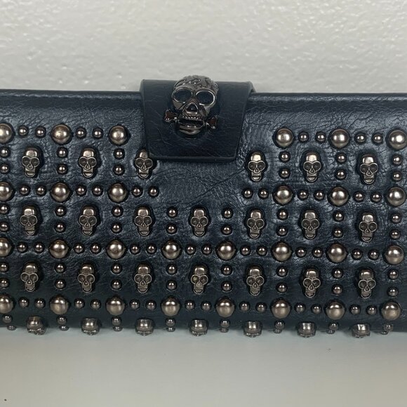 Punk Skeletons Silver Skull Studded Wallet Black - Picture 1 of 4